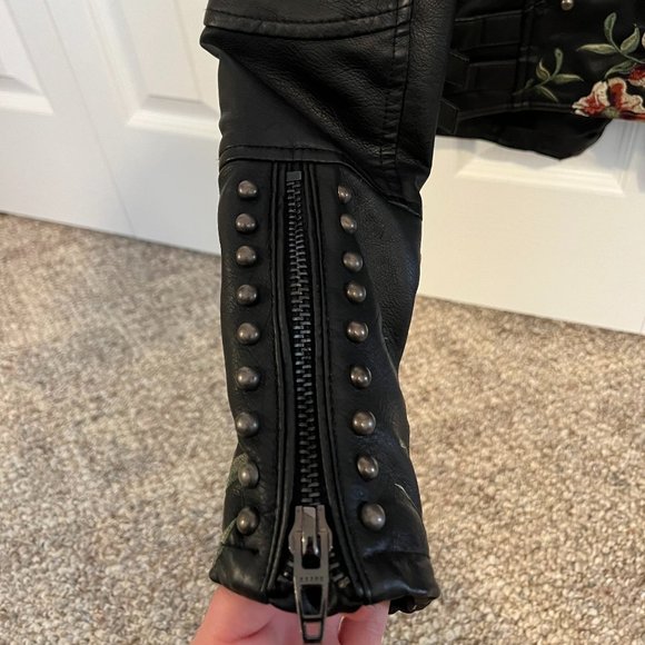 Blank NYC Black Embroidered Vegan Leather Moto Jacket - Picture 3 of 9